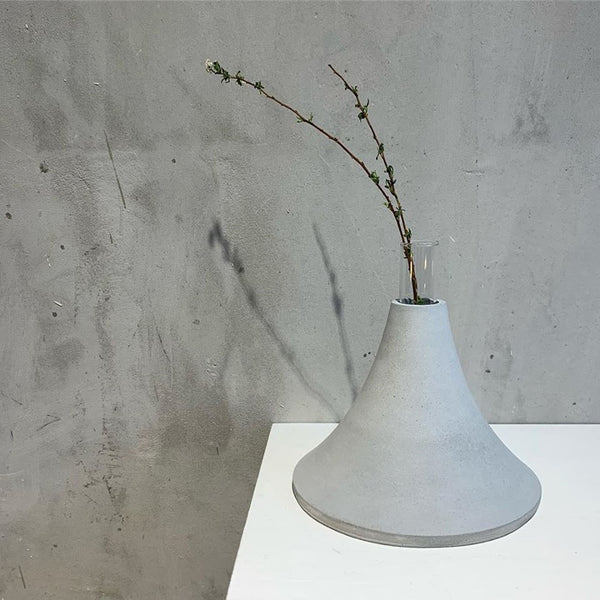 Concrete Vase (Large -Tall)